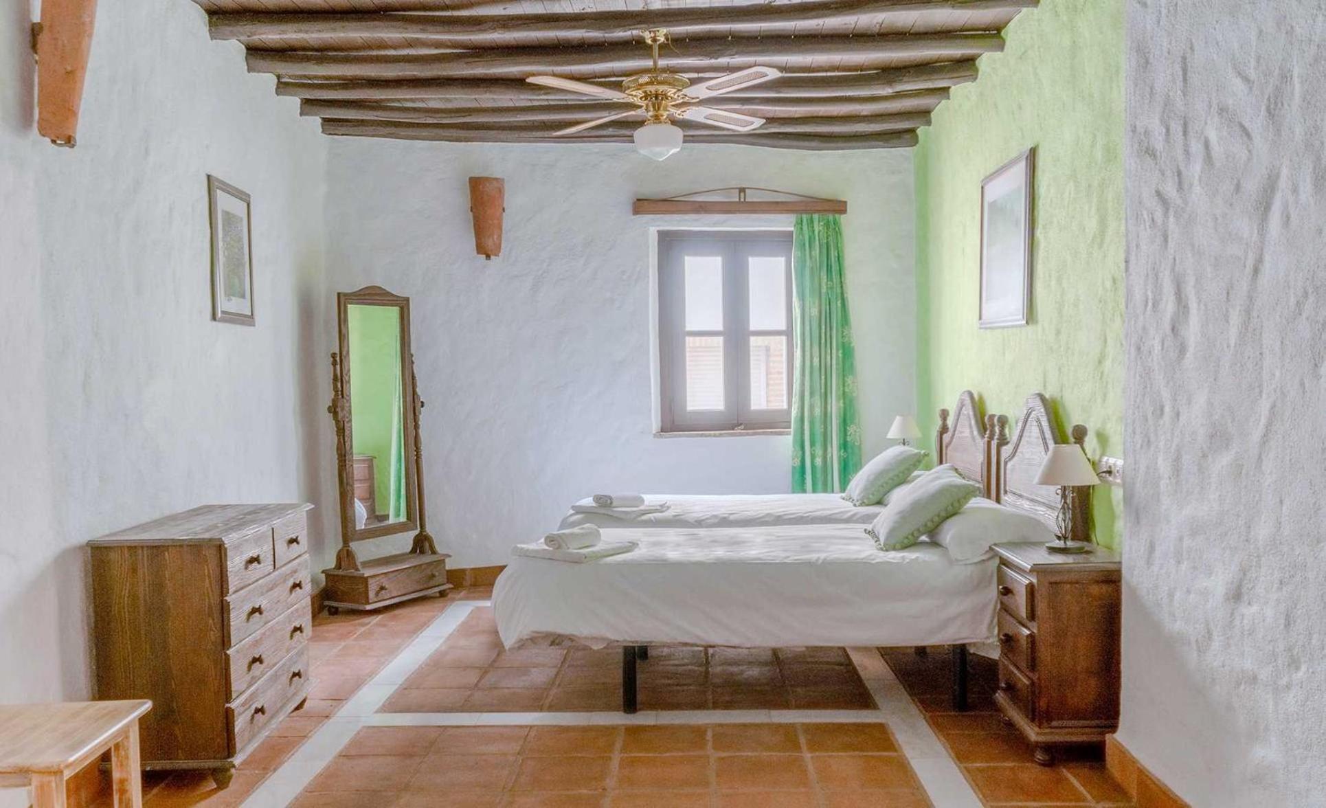Hotel Almeji Benadalid